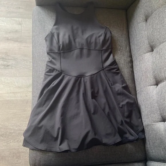NWOT lululemon dress size 10 - Picture 2 of 5